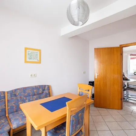 In Nahe Winterberg Skigebiet, Cleaning Included Appartement Battenberg (Eder)